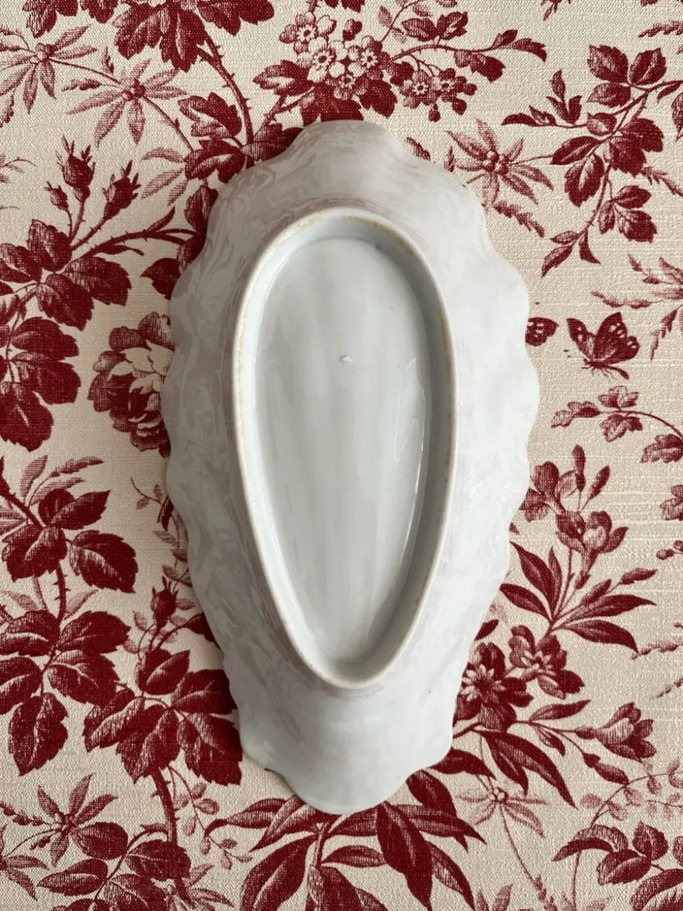 Ravier ramequin coquillage en porcelaine ancienne