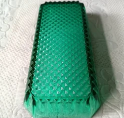 3 raviers Arcoroc en verre moulé vert émeraude vintage