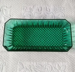 3 raviers Arcoroc en verre moulé vert émeraude vintage