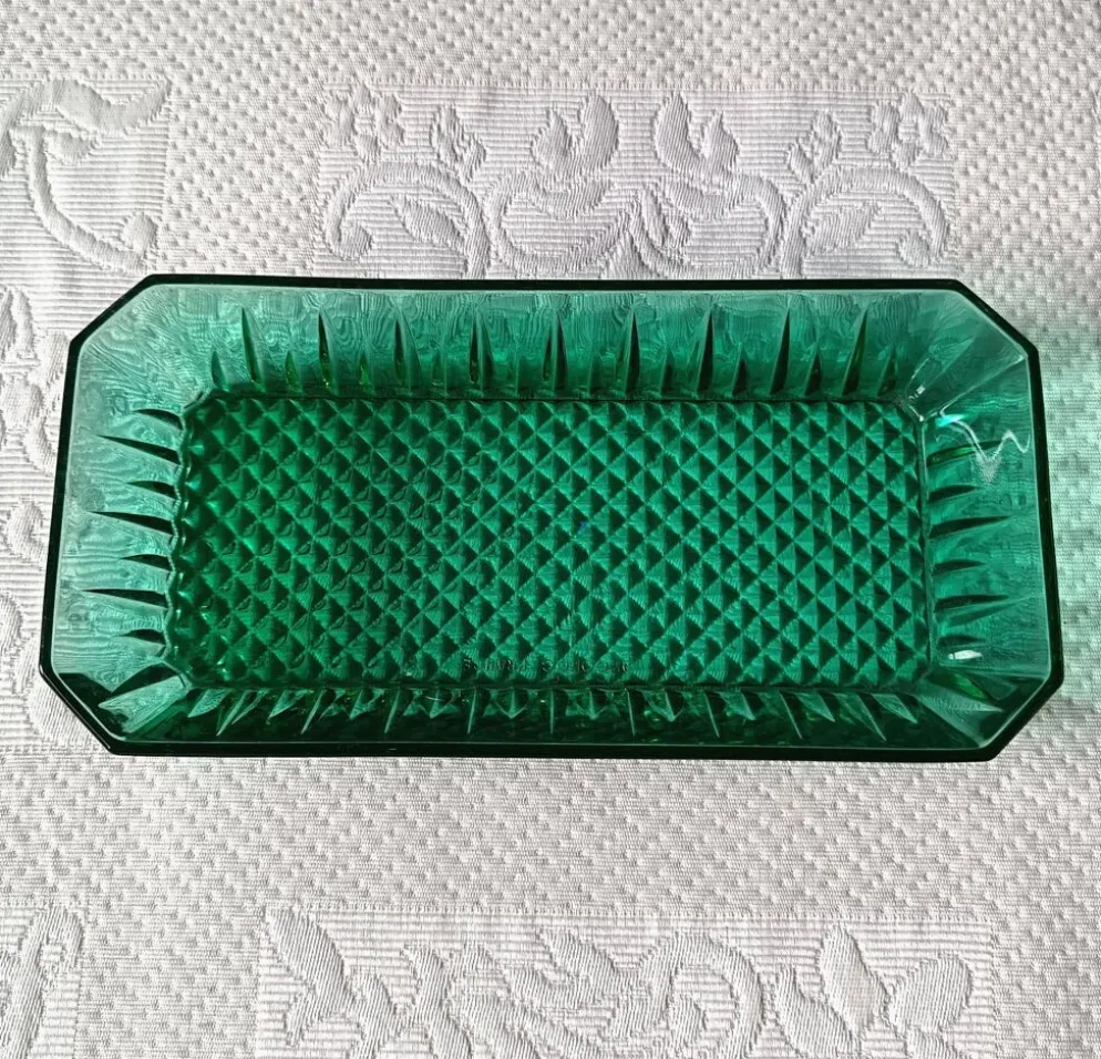3 raviers Arcoroc en verre moulé vert émeraude vintage