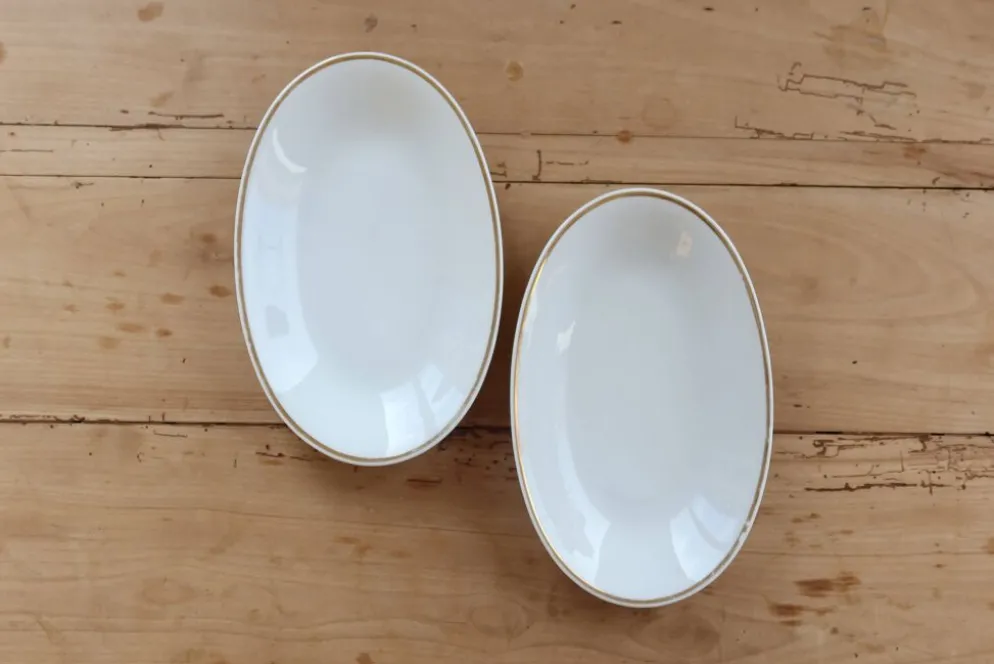 Raviers vintage en porcelaine blanche et liseré doré