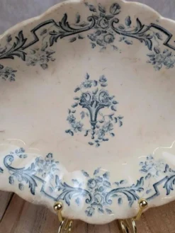 Ravier terre de fer Longchamp modèle Louis Xvi décor bleu ancien
