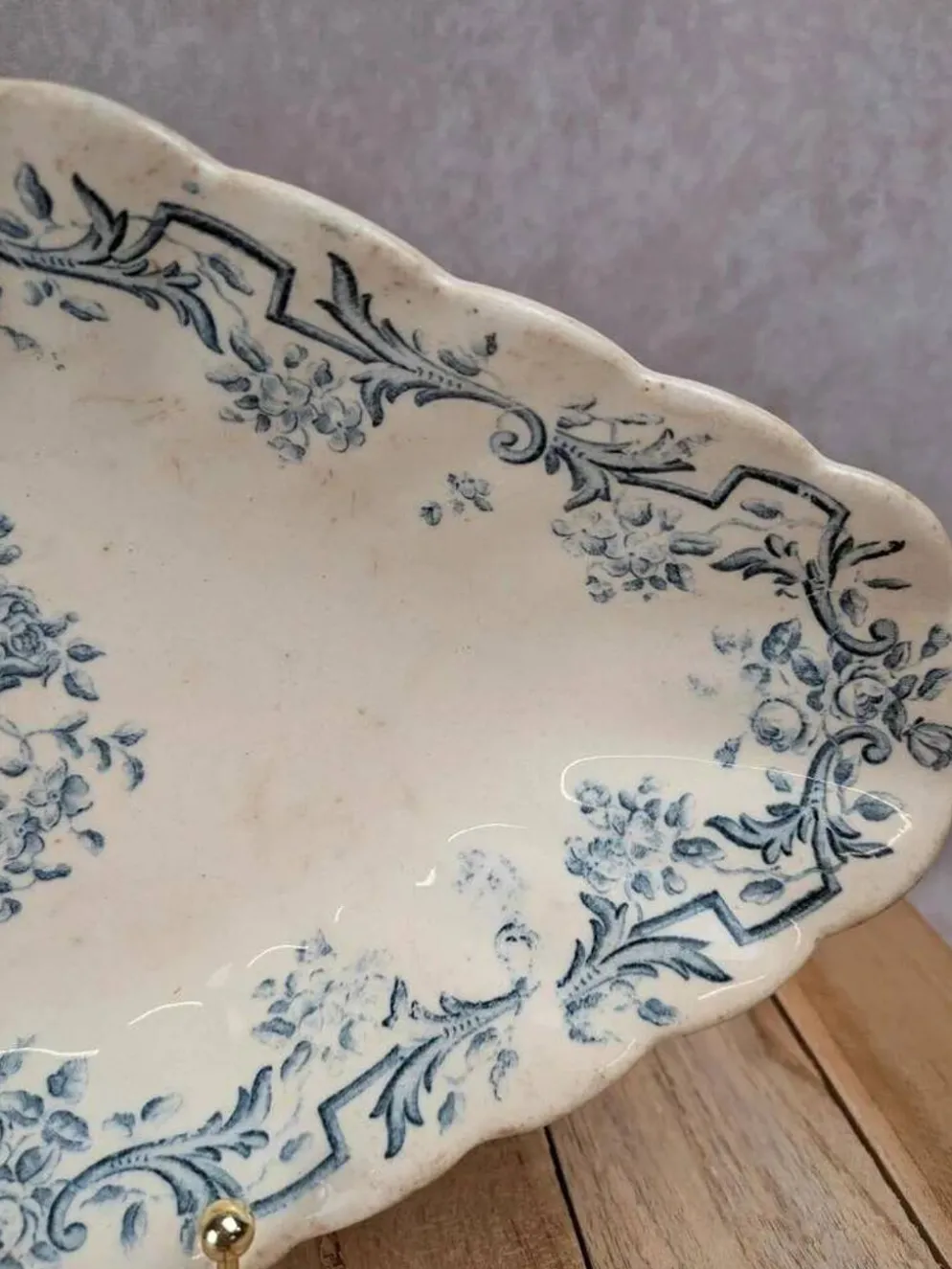 Ravier terre de fer Longchamp modèle Louis Xvi décor bleu ancien