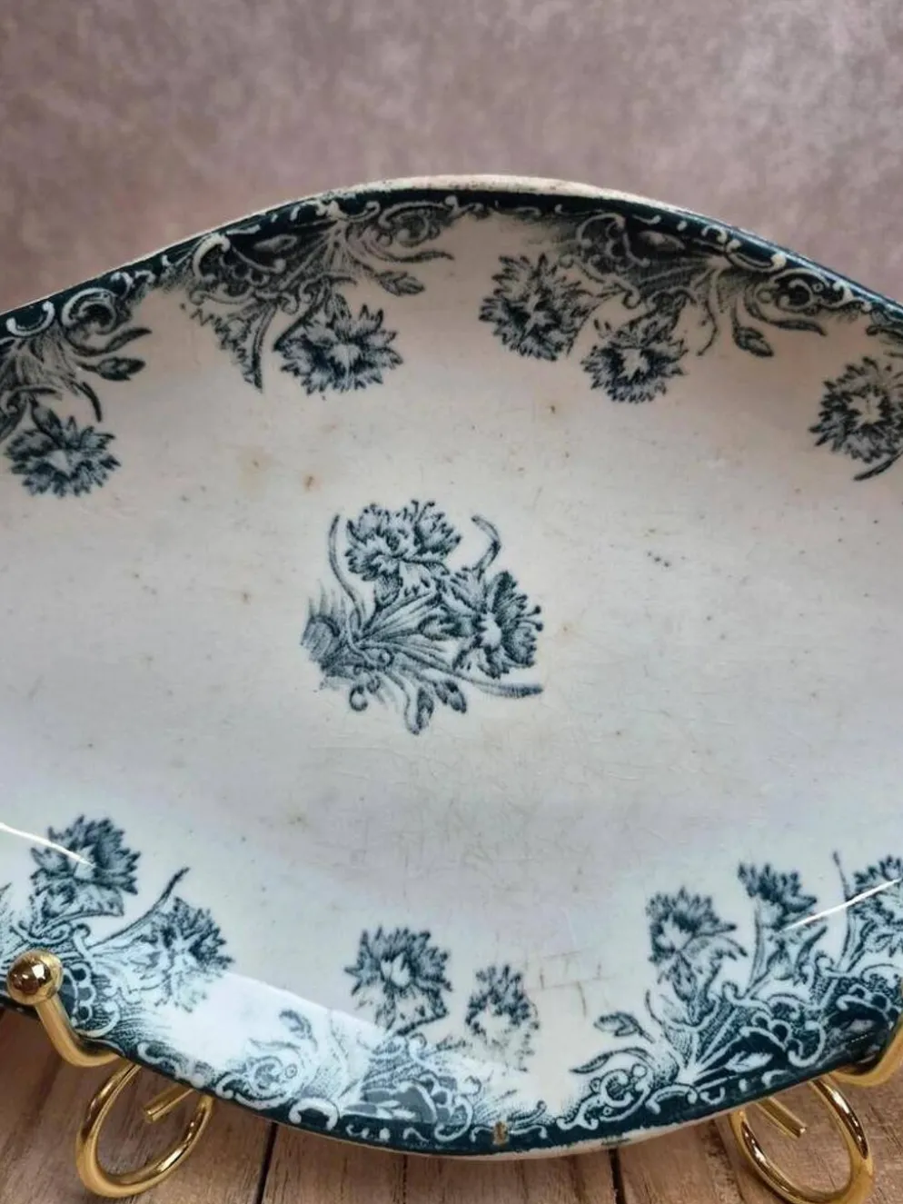 Ravier terre de fer Sté Amandinoise – modèle Oeillets – décor bleu ancien