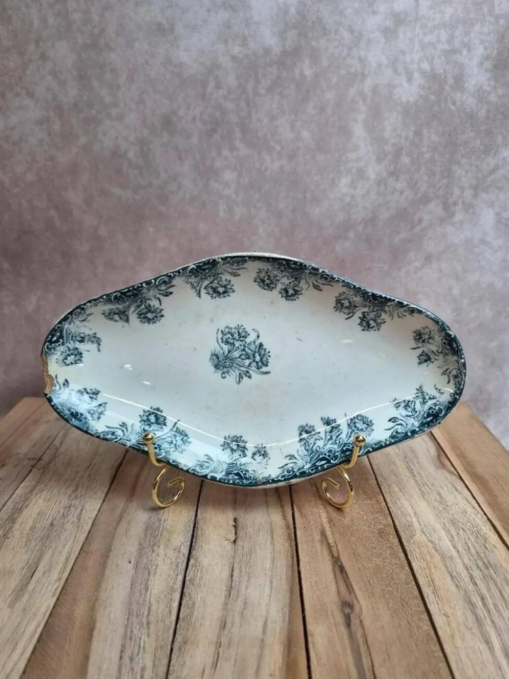 Ravier terre de fer Sté Amandinoise – modèle Oeillets – décor bleu ancien
