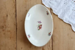 Ravier vintage faïence ivoire Digoin Sarreguemines – Décor fleurettes