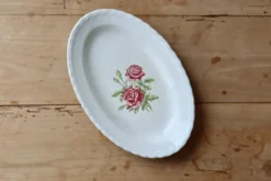 Ravier vintage faïence motif de rose patine