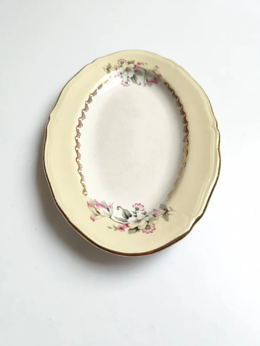 Ravier vintage L'Amandinoise modèle Paola blanc crème fleurs