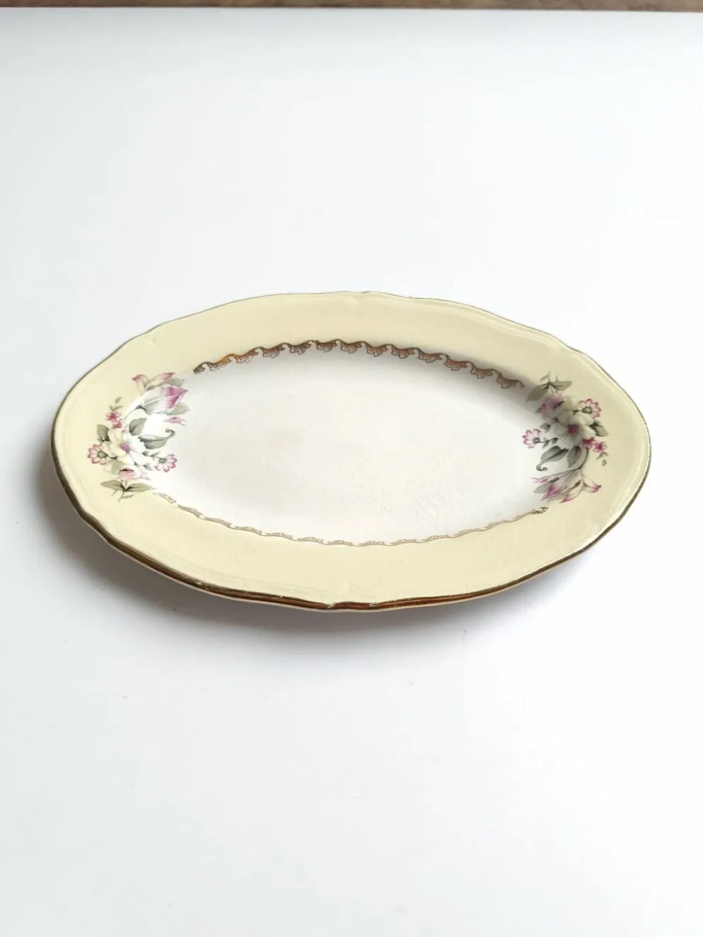 Ravier vintage L'Amandinoise modèle Paola blanc crème fleurs