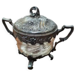 Ravissant sucrier bonbonnière Belle Époque en verre torsadé et métal patiné