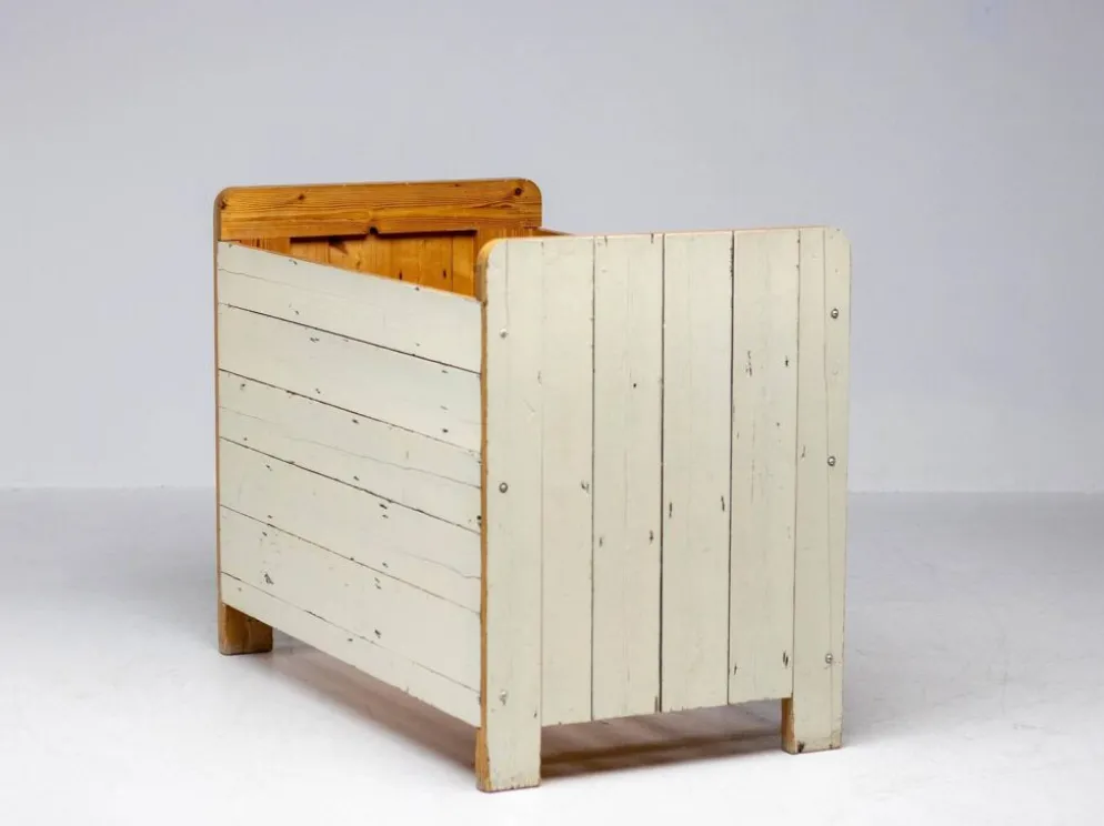 Reclaimed wood bench by Piet Hein Eek