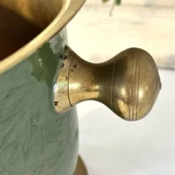 Refroidisseur à champagne vintage en laiton et émail vert cloisonné avec tournesol