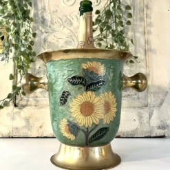 Refroidisseur à champagne vintage en laiton et émail vert cloisonné avec tournesol