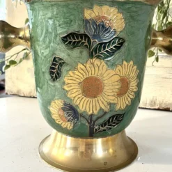 Refroidisseur à champagne vintage en laiton et émail vert cloisonné avec tournesol