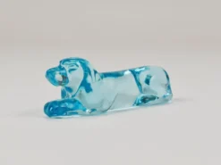 6 repose-couteaux Art déco français en verre bleu clair, années 1930 représentant un teckel ou basset