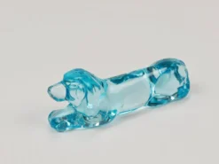 6 repose-couteaux Art déco français en verre bleu clair, années 1930 représentant un teckel ou basset