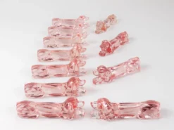 12 Repose-couteaux Chien Teckel Basset Art Déco Français en Verre Rosé, France, Années 1930