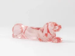 12 Repose-couteaux Chien Teckel Basset Art Déco Français en Verre Rosé, France, Années 1930