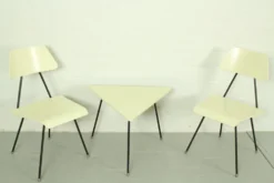 Rob Parry et Emile Truijen Lit, chaise et table de chevet pour la série Dico « Kamer 56 », années 1950