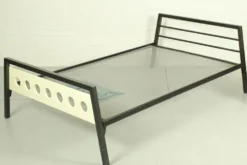Rob Parry et Emile Truijen Lit, chaise et table de chevet pour la série Dico « Kamer 56 », années 1950