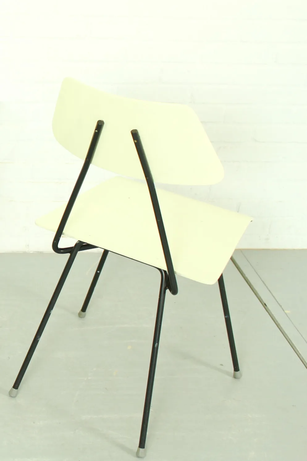 Rob Parry et Emile Truijen Lit, chaise et table de chevet pour la série Dico « Kamer 56 », années 1950