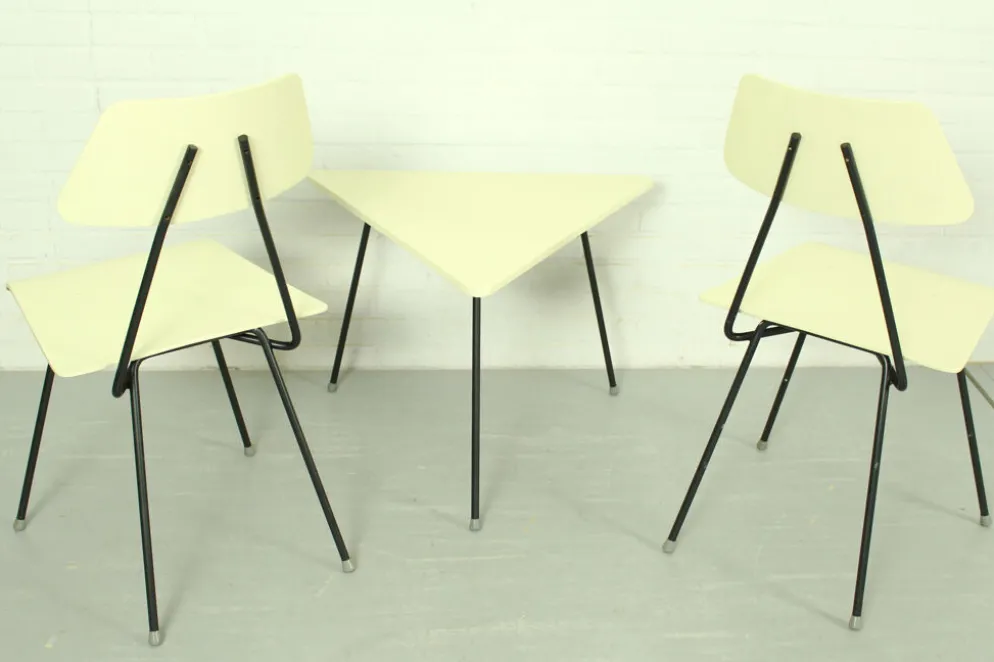 Rob Parry et Emile Truijen Lit, chaise et table de chevet pour la série Dico « Kamer 56 », années 1950