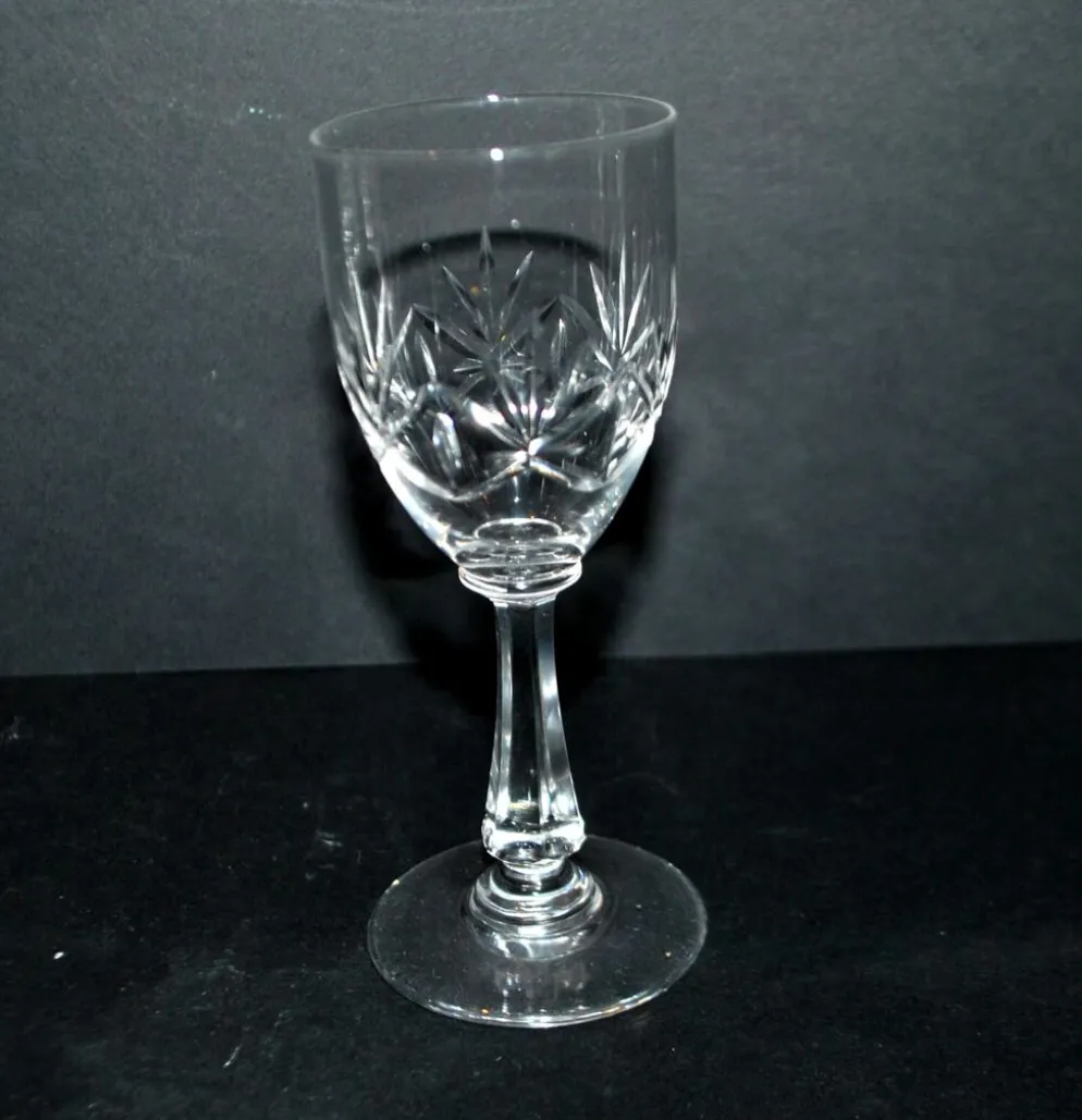 Saint-Louis lot de 6 verres à pied en cristal taillé palmettes 1900 H11.5
