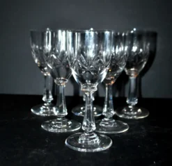 Saint-Louis lot de 6 verres à pied en cristal taillé palmettes 1900 H11.5