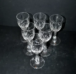 Saint-Louis lot de 6 verres à pied en cristal taillé palmettes 1900 H11.5