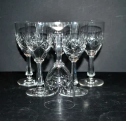 Saint-Louis lot de 6 verres à pied en cristal taillé palmettes 1900 H11.5