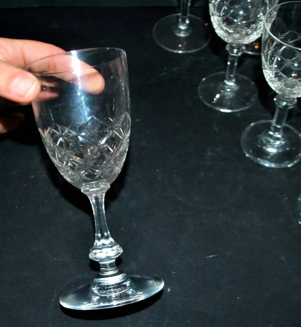 SAINT-LOUIS 10 verres à pied en cristal taillé MASSENET Taille 75