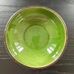 Saladier artisanal vert provençal