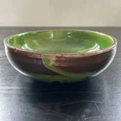 Saladier artisanal vert provençal