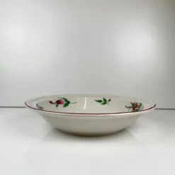 Saladier avec rebord modèle Réverbère par KG Lunéville, motif rose