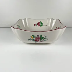 Saladier carré, modèle réverbère par KG Lunéville, motif rose