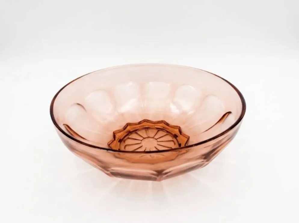 Saladier des années 50 en verre moulé rose poudré