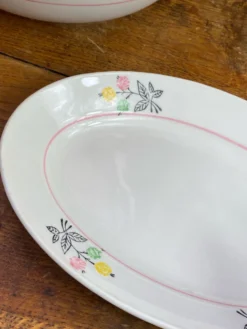 Saladier en porcelaine, Gien