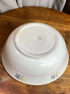 Saladier en porcelaine, Gien