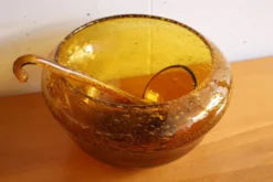 Saladier et louche BIOT verre bullé soufflé ambré vintage