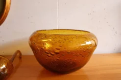 Saladier et louche BIOT verre bullé soufflé ambré vintage