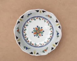 Saladier plat creux en faïence de Nevers XVIIIe