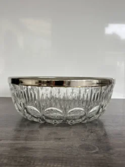 Saladier vintage en cristal moulé et métal argenté