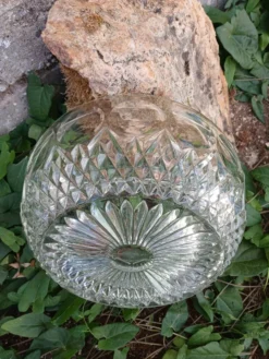 Saladier vintage en verre taillé