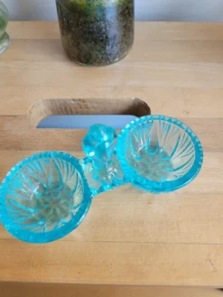 Saleron en verre bleu