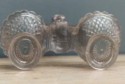Saleron en verre moulé