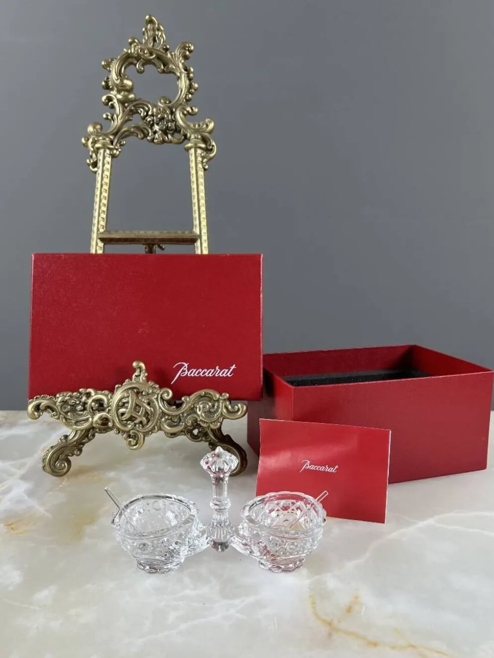 Salière double en cristal de Baccarat, modèle à décor taillé, XXe Siècle