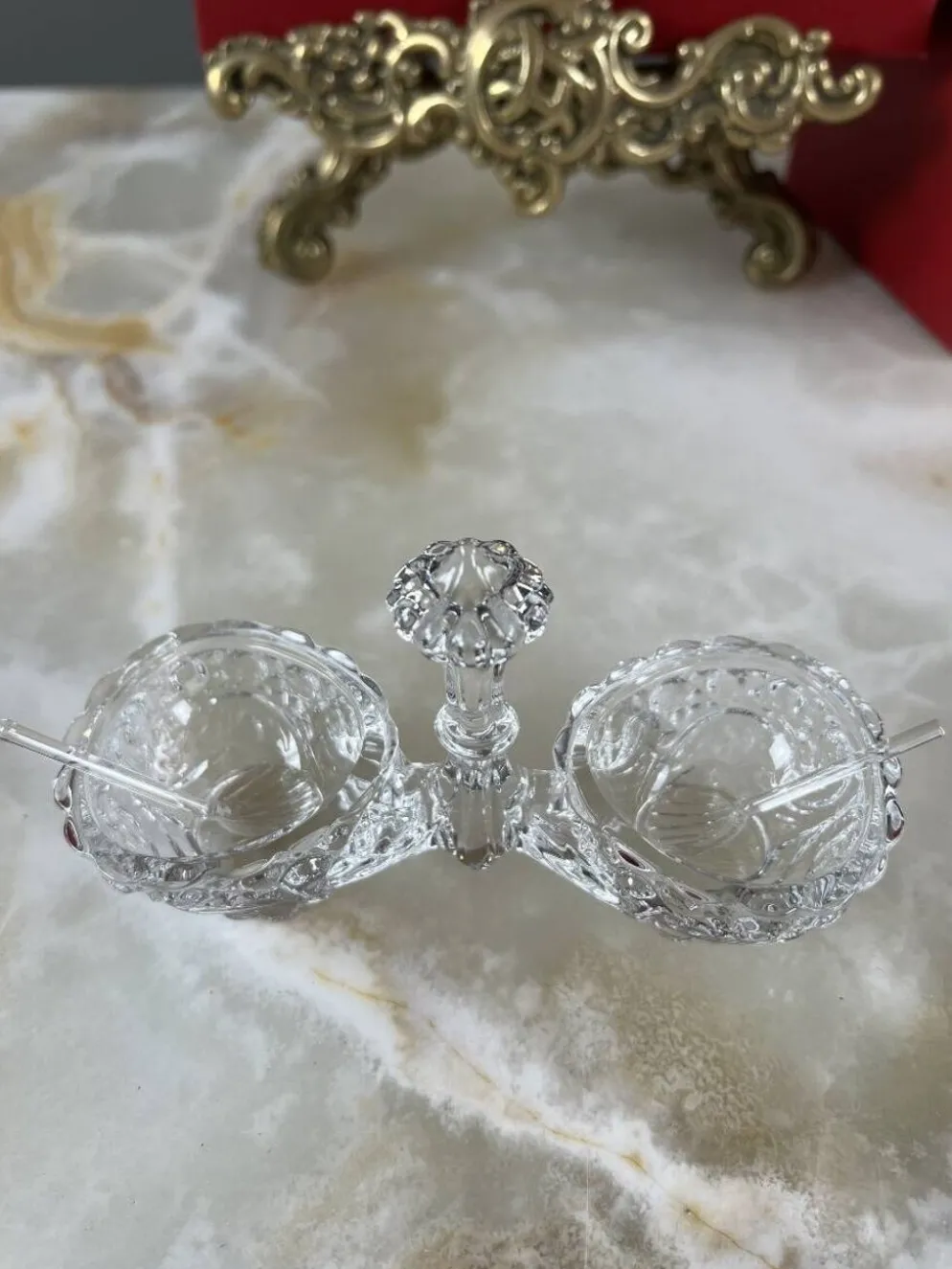 Salière double en cristal de Baccarat, modèle à décor taillé, XXe Siècle