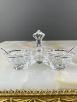 Salière double en cristal de Baccarat, modèle à décor taillé, XXe Siècle