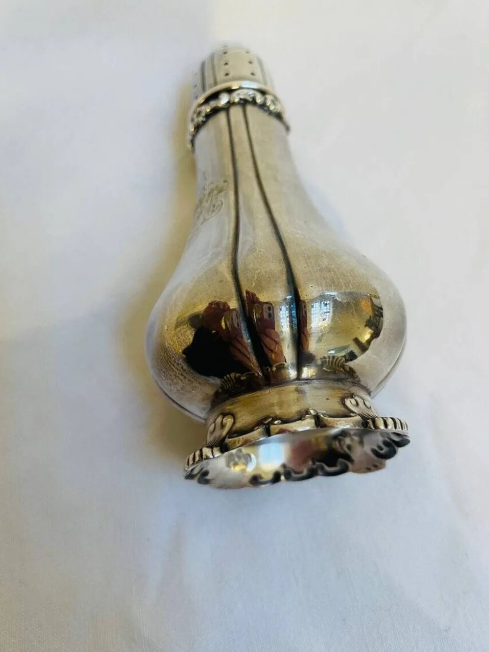 Salière en argent sterling floral par Tiffany & Co., années 1950