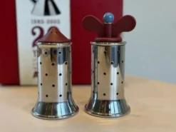 Salière et moulin à poivre Alessi